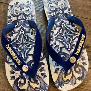 Dolce & Gabbana x Havainanas Mediterraneo Flip Flop Size 7/8 in Blue/White